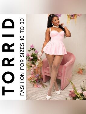 Torrid Nude Glamorous Rhinestone Fishnet Tights, 1X/2X, NWT!